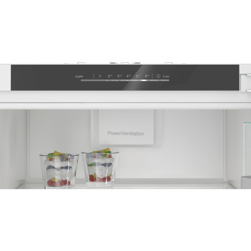 Siemens iQ500 KI81RADD0 réfrigérateur Intégré 310 L D Blanc