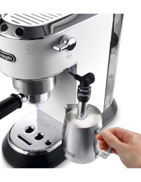 DELONGHI EC685.W