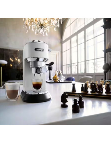 DELONGHI EC685.W
