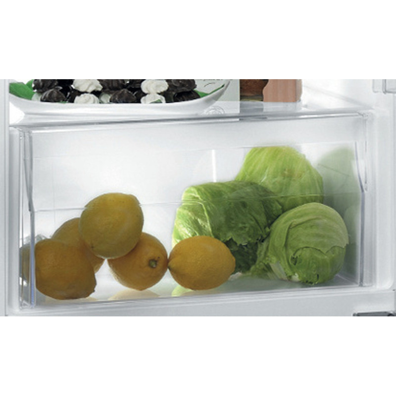 Whirlpool ARG 90712 réfrigérateur Intégré 136 L Blanc