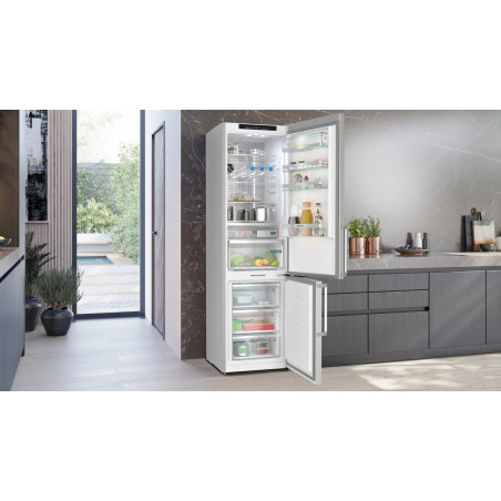 Siemens iQ500 KG39NAIAT koel-vriescombinatie Vrijstaand 363 l Roestvrijstaal