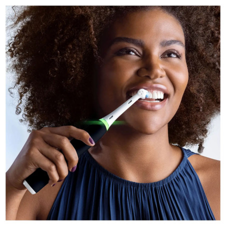 Oral-B iO 3 Matte Volwassene Vibrerende tandenborstel Zwart, Wit